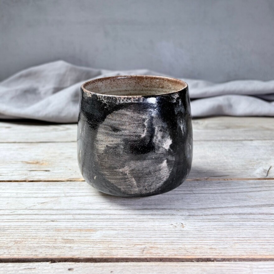 B&W Lunar Eclipse ⋆ 35€