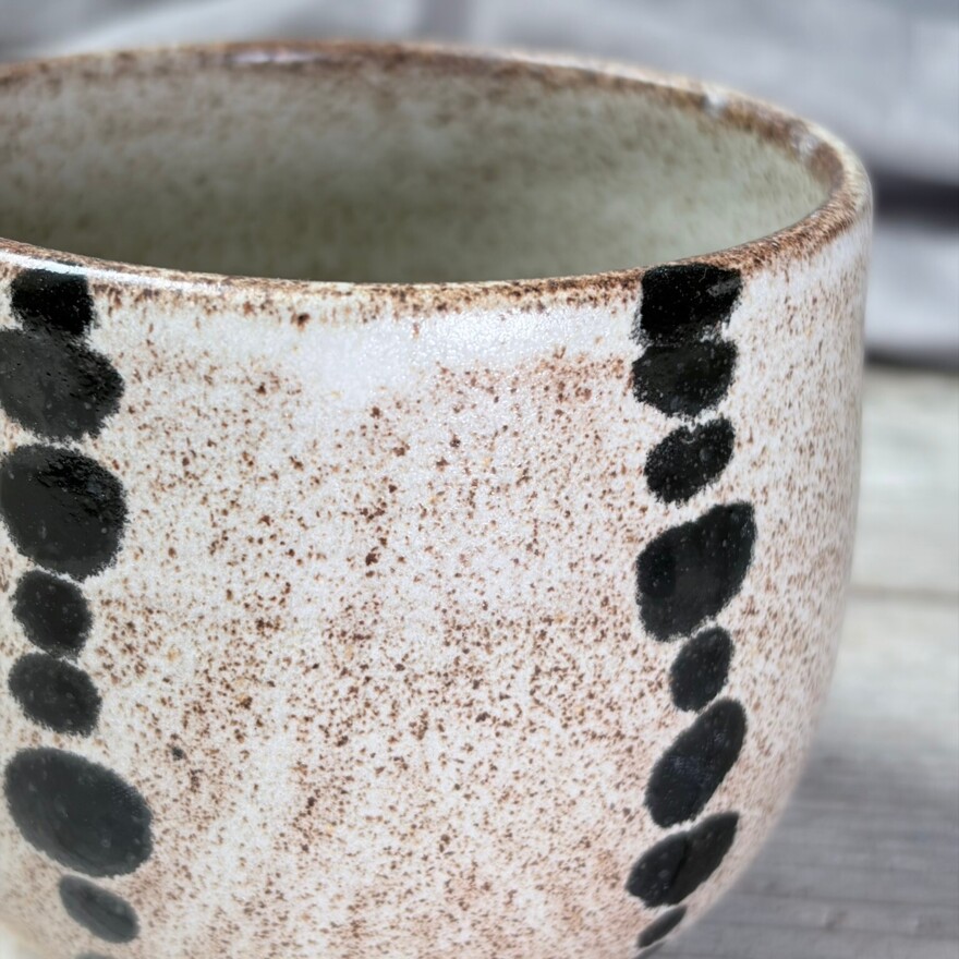 B&W Pearls ⋆ 35€