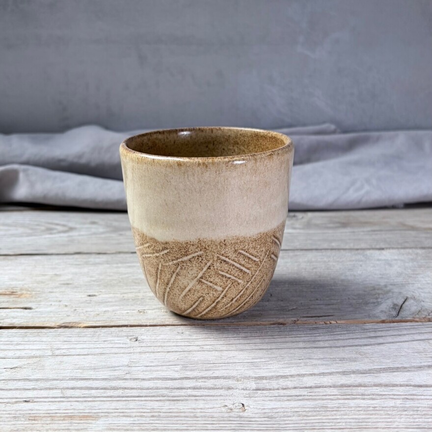 Becher Nutmeg Stripes ⋆ 28€